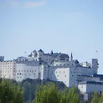 Apartment Premium Amadeus *